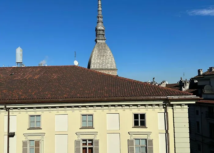 Historic Center Via Po * Torino