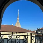 Historic Center Via Po Daire